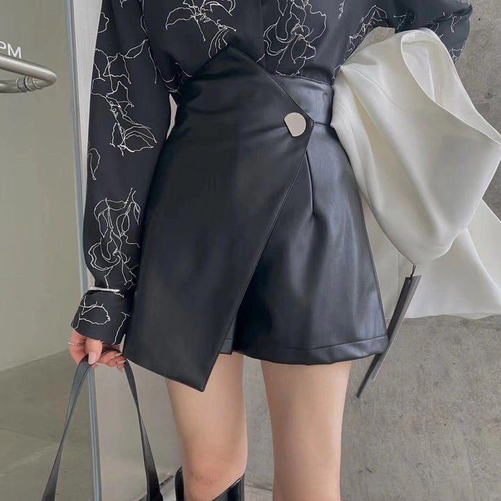 Aisla Autumn Faux Leather Shorts